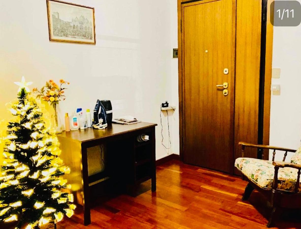 Pang'S Guesthouse Mestre Buitenkant foto